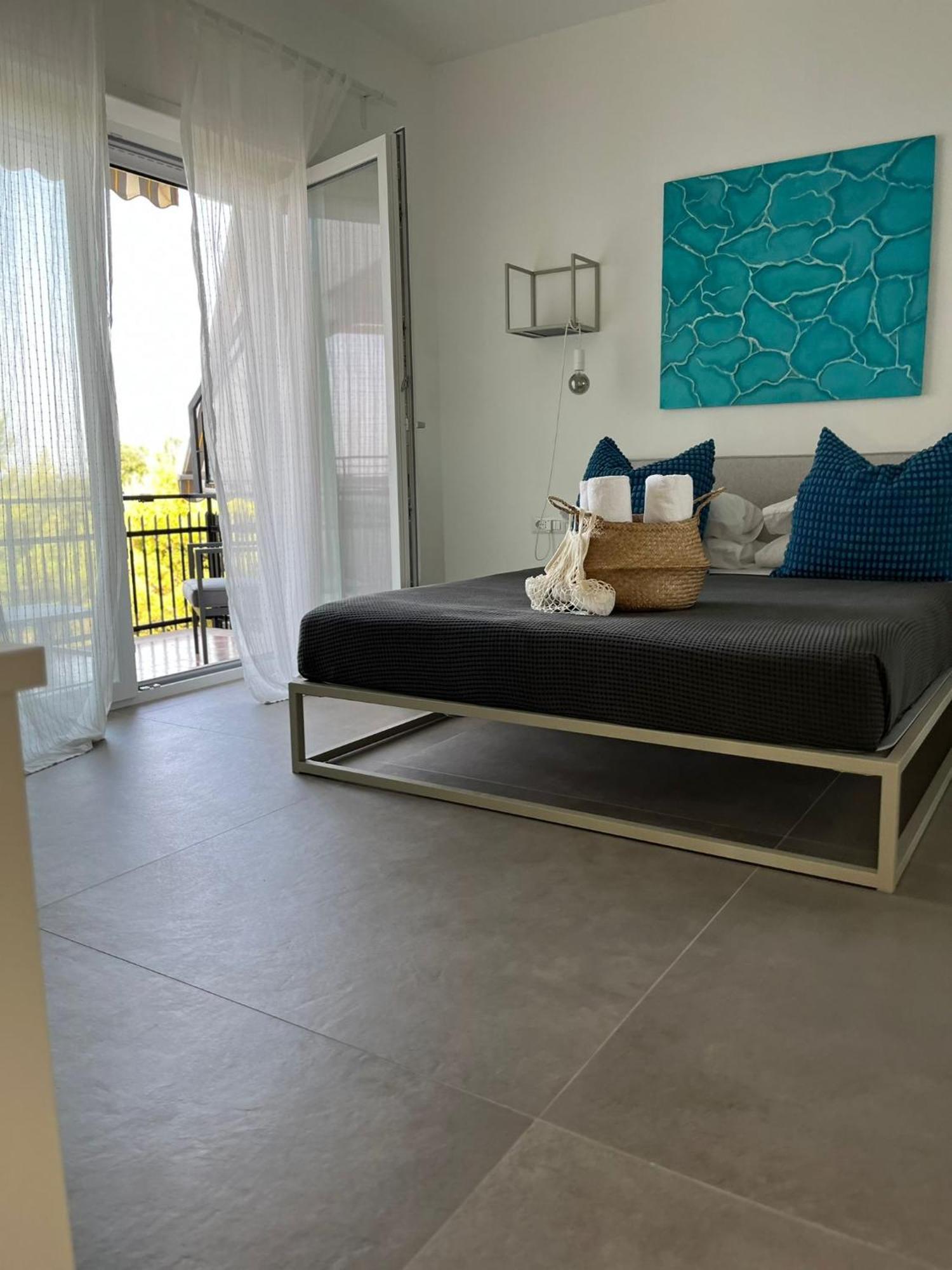 Il Volo Bed and Breakfast Sperlonga Exteriör bild