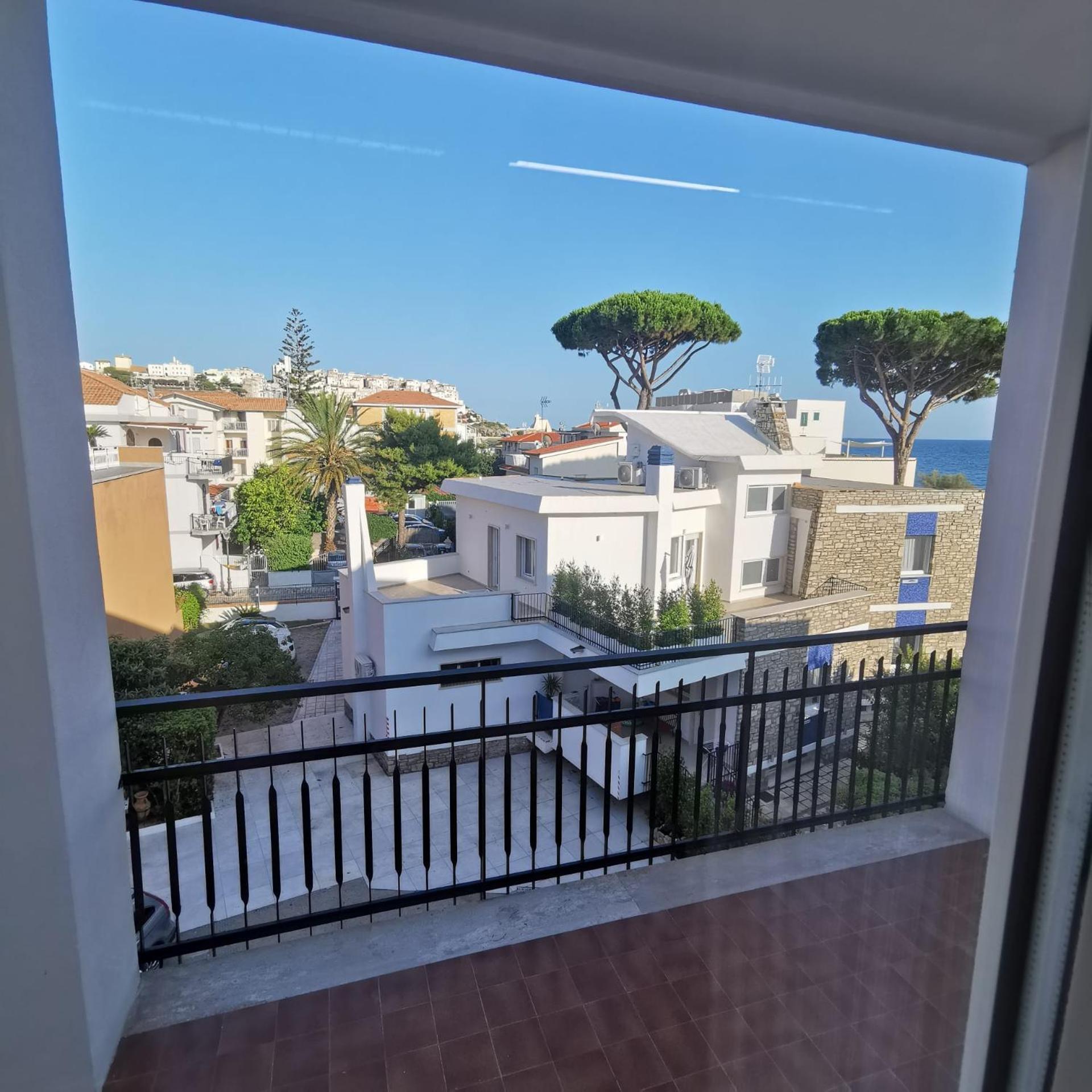 Il Volo Bed and Breakfast Sperlonga Exteriör bild